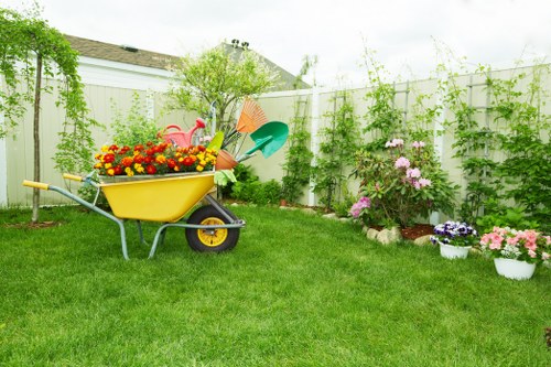 Seasonal lawn maintenance in Holborn during autumn and winter